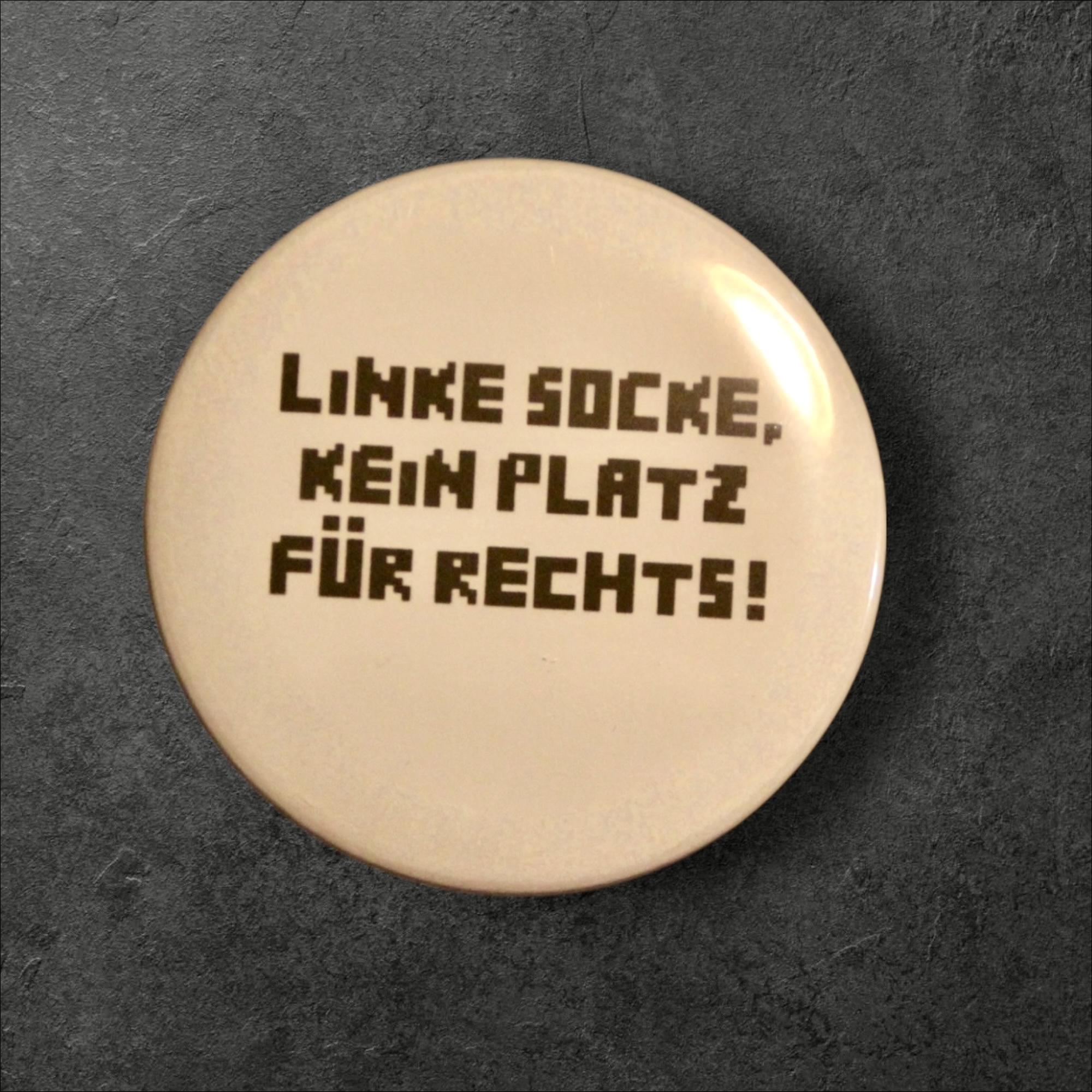 📍Button (Brosche) 58mm – LINKE SOCKE, KEIN PLATZ FÜR RECHTS! Schwarz