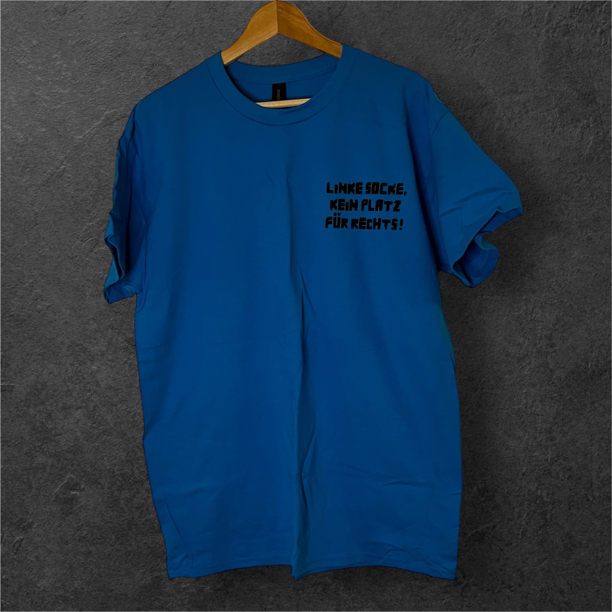 👕LINKE SOCKE, KEIN PLATZ FÜR RECHTS! - ***auf Bestellung*** T-Shirt nach Wunsch – Bild 7